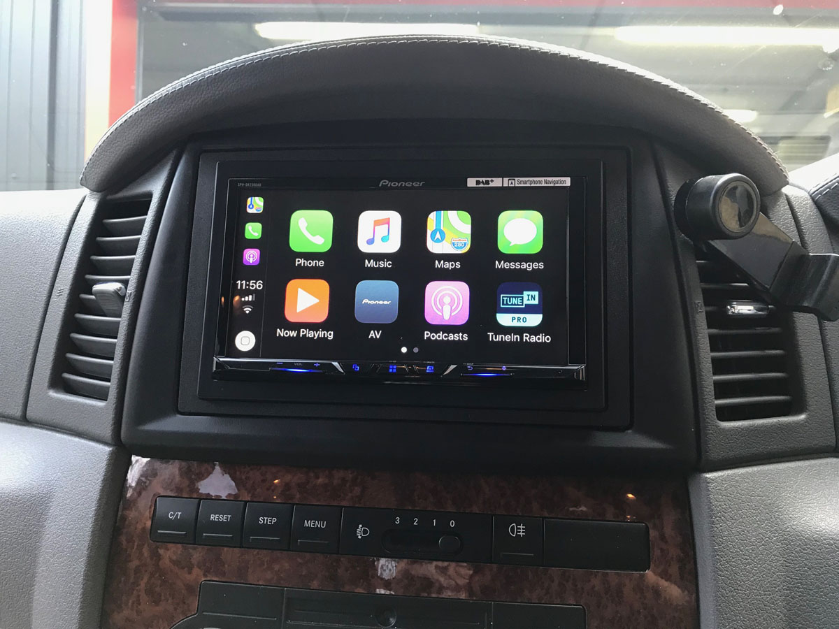 Jeep Grand Cherokee 2007 Pioneer SPH-DA230DAB CarPlay Upgrade – Dynamic ...